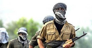 Yakalanan PKK’lı hainin gösterdiği yerde çok sayıda mühimmat bulundu