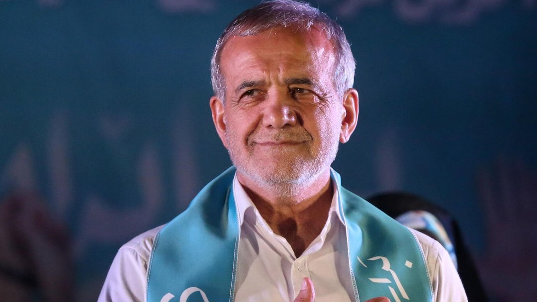 İRAN CUMHURBAŞKANI ABD VE İSRAİL’İ ELEŞTİRDİ