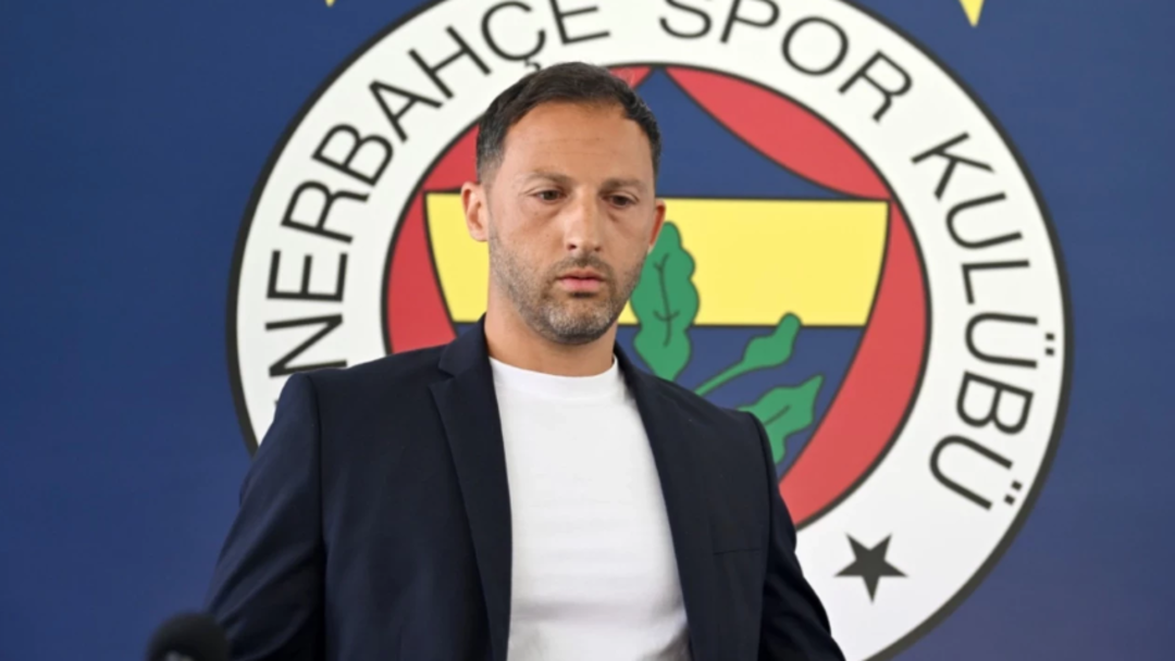 DOMENICO TEDESCO İMZAYI ATTI