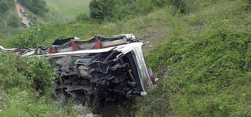 BUS CRASHES IN COSTA RICA, AT LEAST NINE DEAD