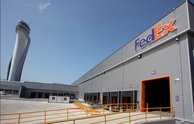 FedEx, Türkiye’nin küresel ve lojistikteki konumunu güçlendirecek İstanbul Havalimanı’ndaki yeni küresel hava aktarma tesisini hizmete açtı.