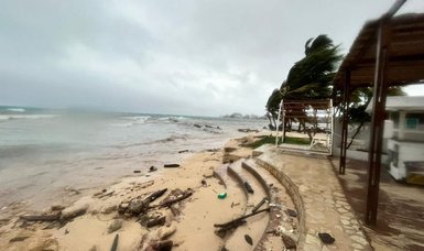 Hurricane Julia hits Nicaragua with high winds