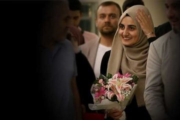 İsrail esareti bitti: Ebru Özkan Türkiye’ye döndü