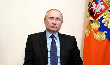 Putin speaks with Azerbaijani, Armenian leaders over phone