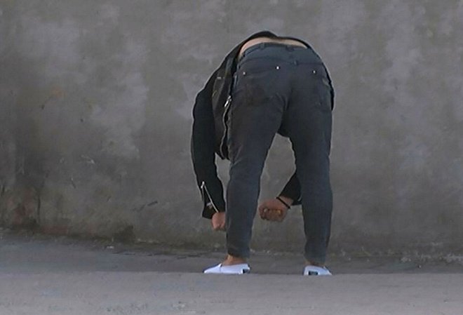 Yaşarken can çekiştiren bela