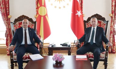 Erdoğan receives North Macedonia’s prime minister in Istanbul