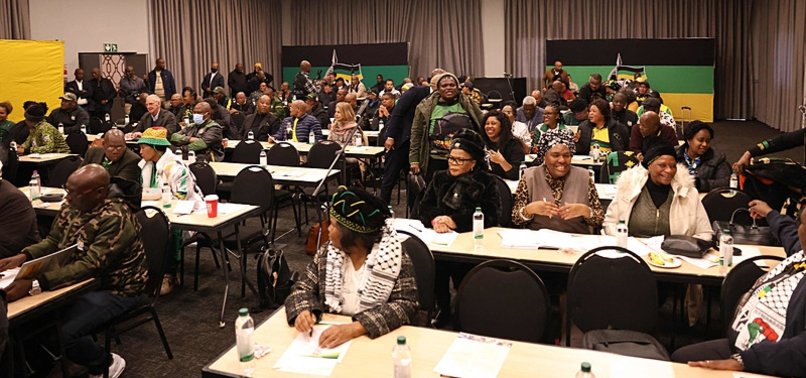SOUTH AFRICAN PARTIES AWAIT DETAILS OF ANC UNITY GOVERNMENT PROPOSAL