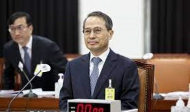 S. Korea's spy chief resigns
