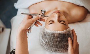 Cilt yenileme trendinde zirvede