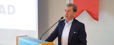 Mobilyasektörütekçatıaltındatoplanıyor