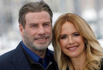 John Travolta, her köşesinde anıları bulunan malikanesini satıyor