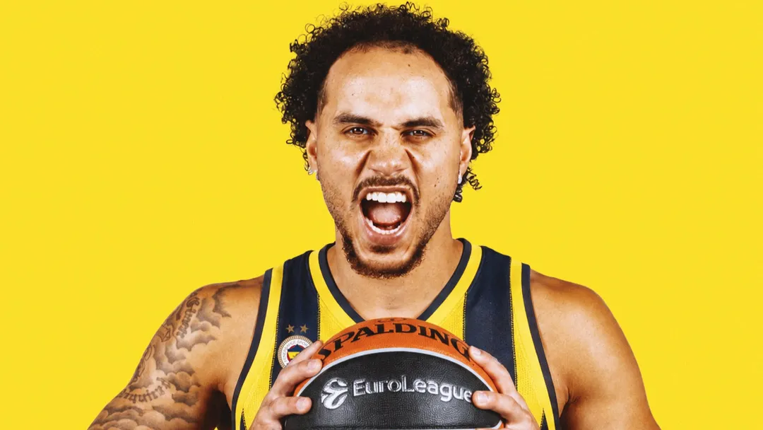 SHANE LARKIN RESMEN FENERBAHÇE’DE