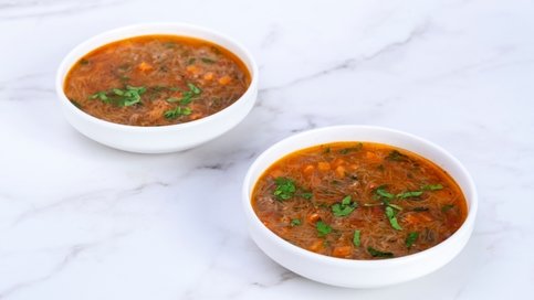 Kıymalı Şehriye Çorbası