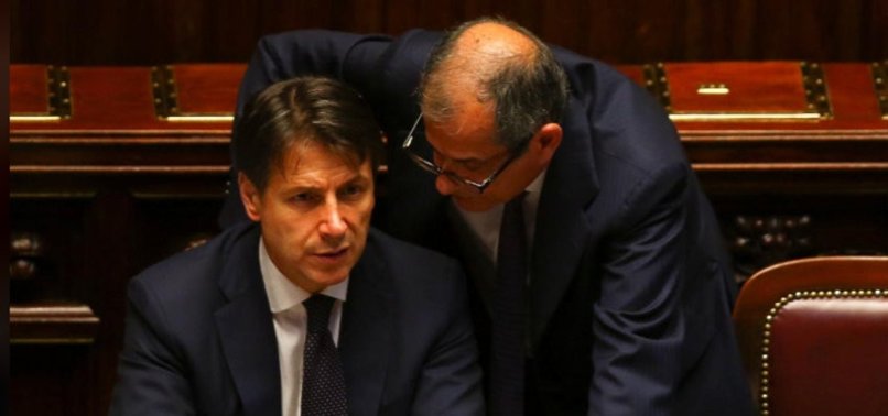 ITALIAN GOVERNMENT EXPECTING 9-PER-CENT FALL IN GDP THIS YEAR