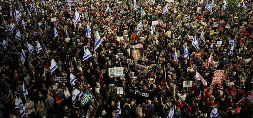 THOUSANDS OF ISRAELIS CALL ON NETANYAHU TO RESIGN OVER GAZA WAR