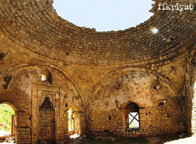 Kiliseye çevrilen Türk eserleri