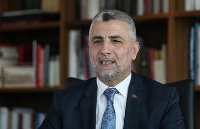 BakanBolattemmuzayıdışticaretistatistiklerinideğerlendirdi