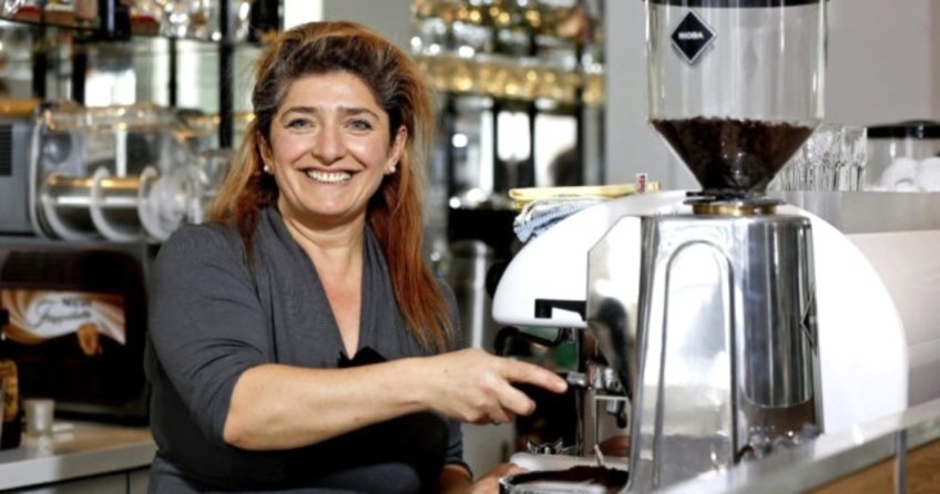 Gizemli sarışın kim?