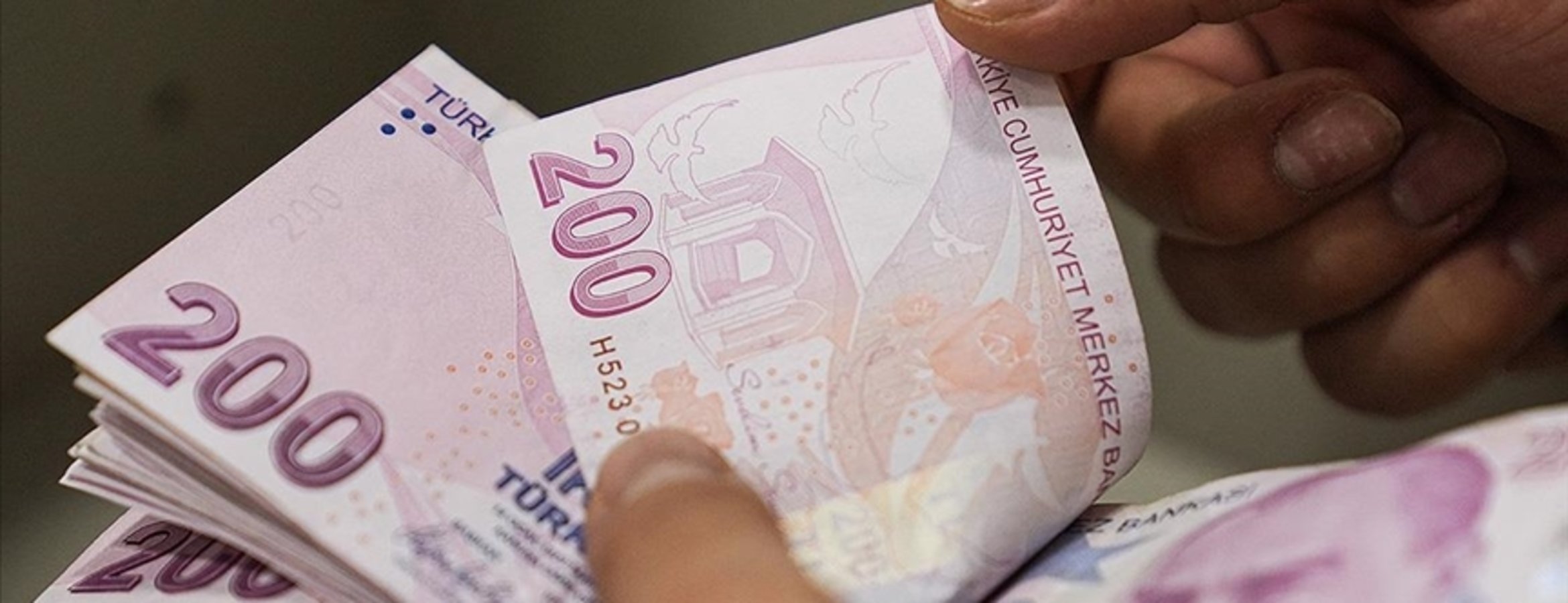Memur ve memur emeklilerinin 2026-2027’deki zam oranlarına ilişkin karar Resmi Gazete’de