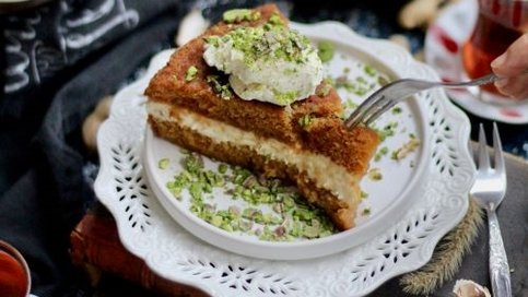 Karamelli Ekmek Kadayıfı