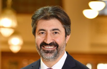 ahrefindexziraatbankasiclasstkktLnktargetblankZiraatBankasıana124milyardolarlıksendikasyonkredisi