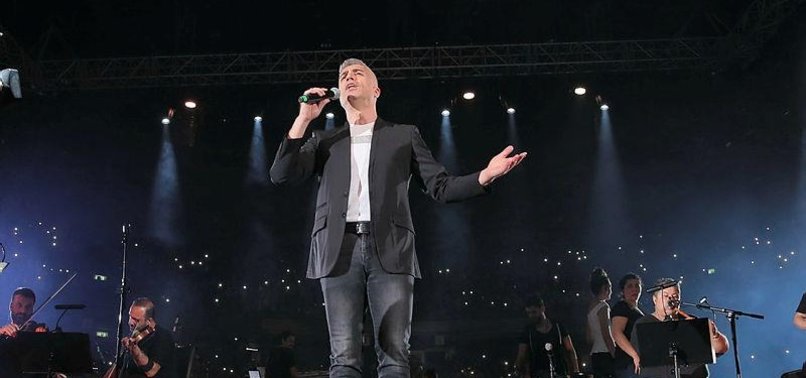 TURKISH ACTOR-SINGER HOLDS CONCERT IN ISRAELI CAPITAL