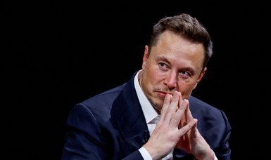 U.S. regulator sues Elon Musk for failing to testify about Twitter deal