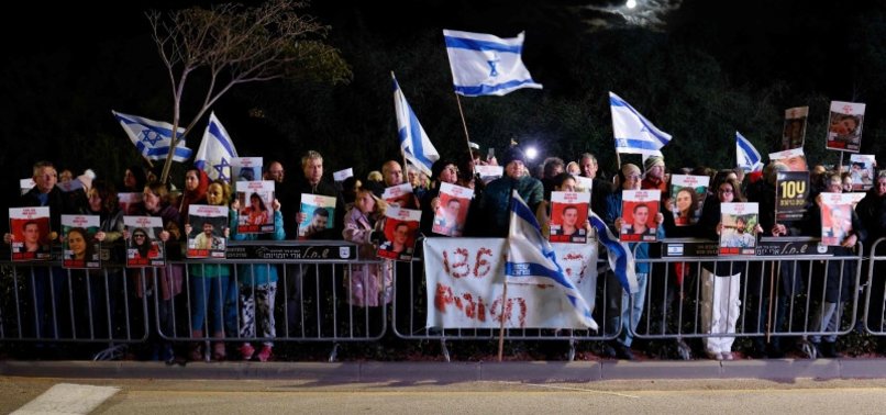THOUSANDS RALLY IN ISRAEL TO CALL FOR RESIGNATION OF NETANYAHU GOVERNMENT