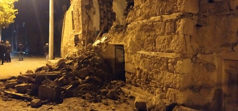 Magnitude 5.1 quake jolts central Turkey