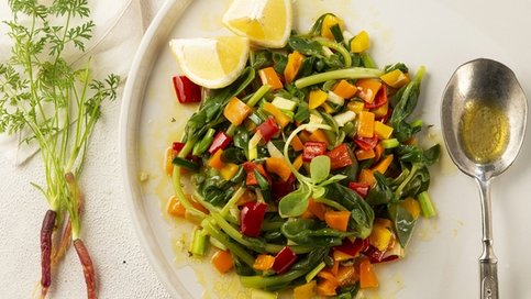 Semizotu Salatası