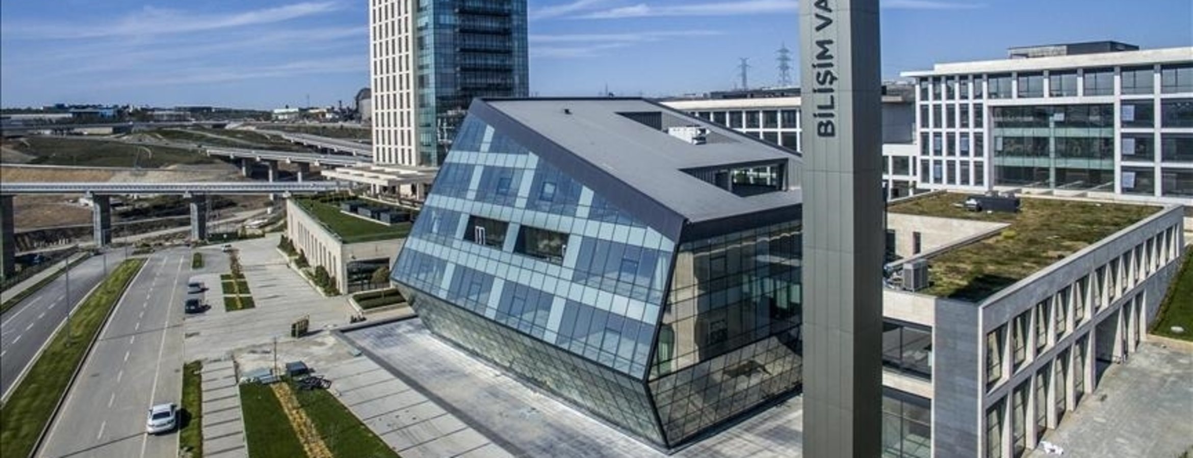 Bilişim Vadisi’nde TEKNOFEST Robotaksi yarışması düzenleniyor