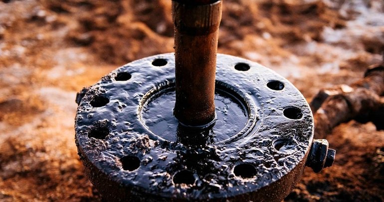 Petrolde 100 dolar senaryosu