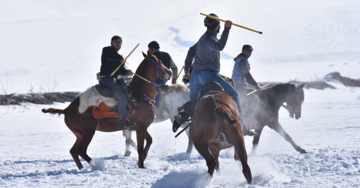 Javelin in winter snow turns into great joy in Turkeys Kars province ...