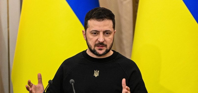 ZELENSKY PROMISES EVERYTHING NECESARY TO DEFEND SOLEDAR FROM RUSSIA