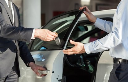 Otomobilsatışlarındayenirekor
