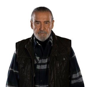 Cihan Ünal – Kimdir