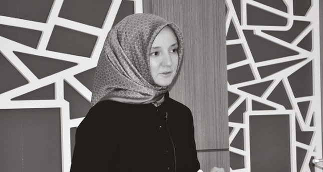 Kangurusunda dört bebek ile azim ve inanç taşımış kadının hikâyesi