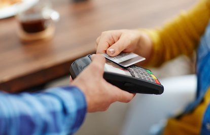 İlkyarıdakikartlıödemetutarı709milyarTL