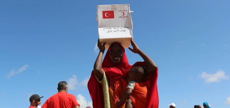 TURKEYS TIKA HELPS FLOOD VICTIMS IN SOMALIA