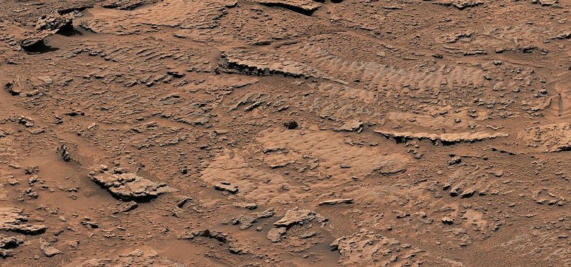 NASAs Curiosity rover discovers clearest evidence of water on Mars