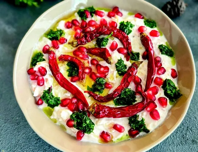Kerevizli, Ayvalı Atom