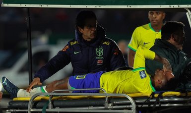 Brazil forward Neymar to undergo surgery for major knee injury