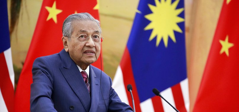 SUU KYI STANCE ON ROHINGYA INDEFENSIBLE: MALAYSIA PM