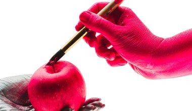 AİLE TAHTINDA KADININ YALNIZLIĞI