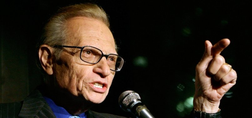 LARRY KING, BROADCASTING GIANT FOR HALF-CENTURY, DIES AT 87