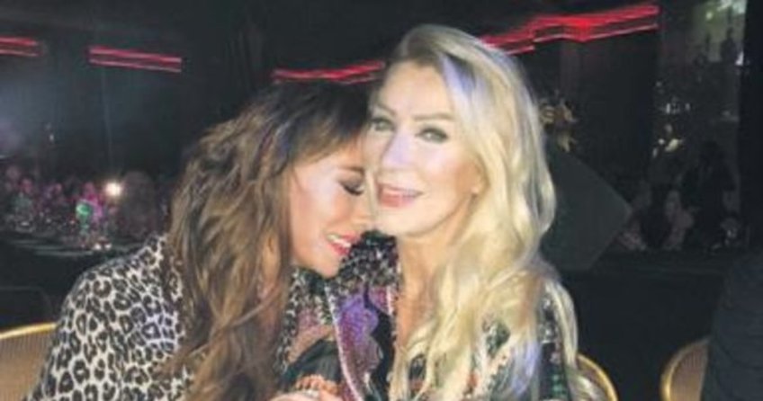 Alişan, Seda Sayan ve Asena’lı gece