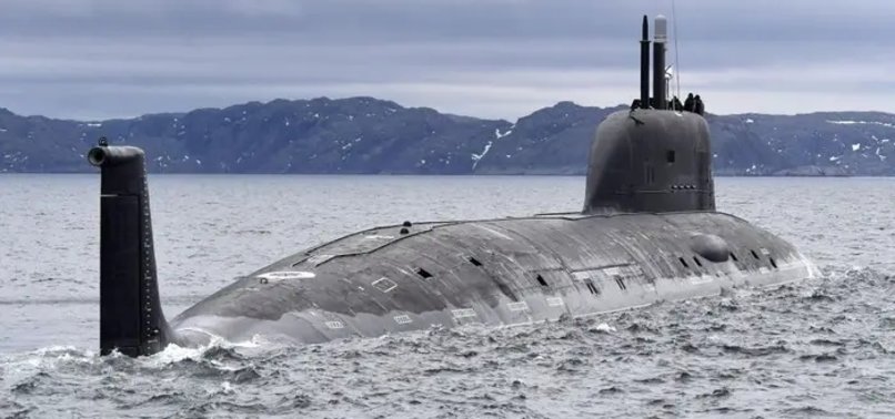 RUSSIA TO EQUIP SUBMARINES WITH HYPERSONIC MISSILES