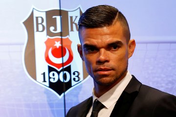Beşiktaş Pepe’yi KAP’a bildirdi