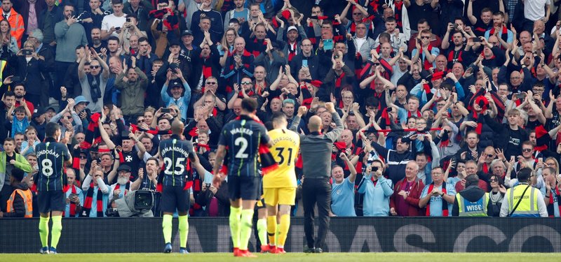 Man City go top again with 2-0 win over misfiring Fulham