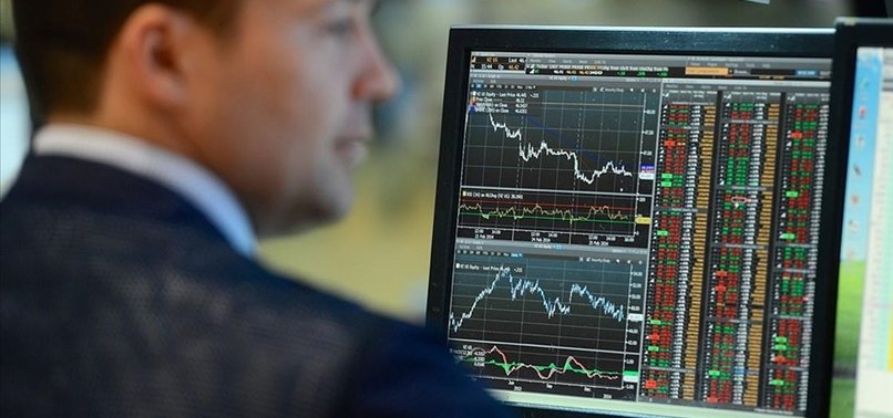 US STOCKS CLOSE THURSDAY IN RED